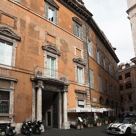 Appartement Charming Penthouse In Piazza Venezia With Terrace à Rome Extérieur photo
